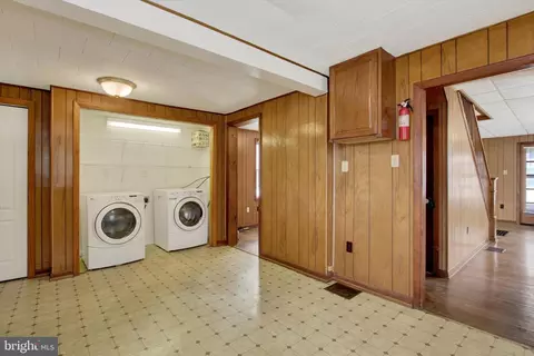 25439 Warren Ave, Cascade, MD 21719 photo 19