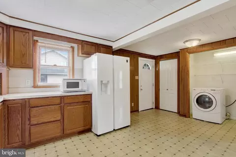25439 Warren Ave, Cascade, MD 21719 photo 18