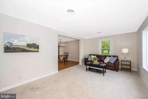 13449 Edgemont Rd, Smithsburg, MD 21783 photo 5