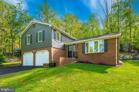 13449 Edgemont Rd, Smithsburg, MD 21783