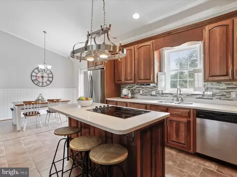 4846 Casper Rd, Hancock, MD 21750 photo 10