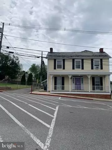 25 N Main St N, Smithsburg, MD 21783 photo 2