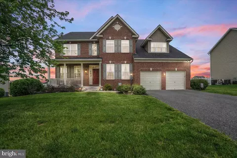13324 John Martin Dr, Williamsport, MD 21795