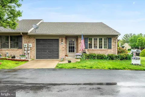 1031 Matthew Ct, Hagerstown, MD 21742