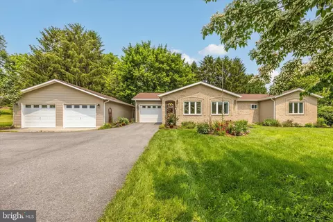 22028 Beaverbrook Dr, Smithsburg, MD 21783