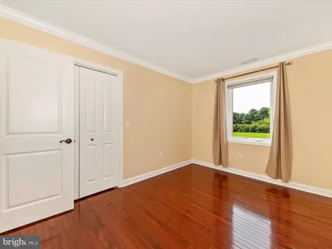 Bedroom - 22028 Beaverbrook Dr, Smithsburg, MD 21783 photo 4 of 5