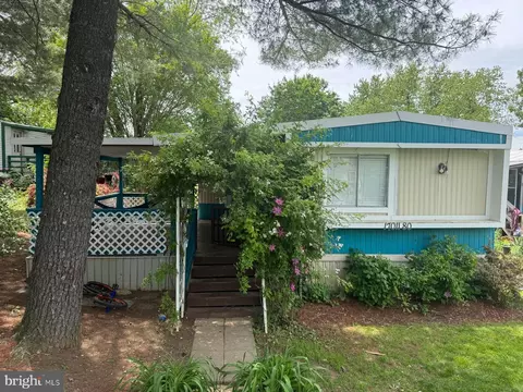 17011 Oakleigh Way, Hagerstown, MD 21740