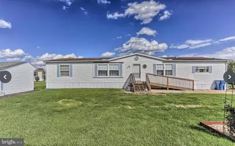 16802 Alcott Rd, Hagerstown, MD 21740