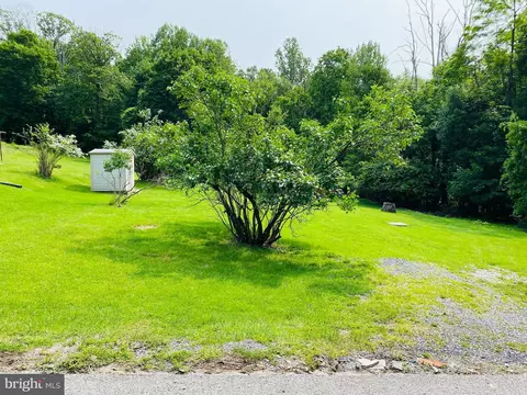 Exterior - 24707 Oaks Ave, Cascade, MD 21719 photo 6 of 9