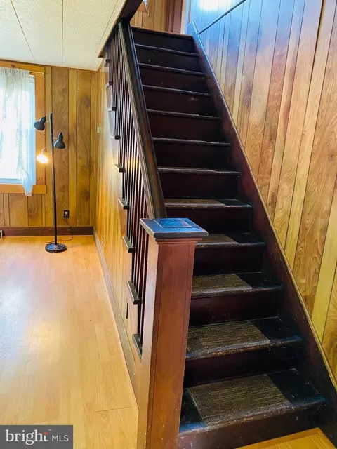 Entry Way - 24707 Oaks Ave, Cascade, MD 21719 photo 1 of 5