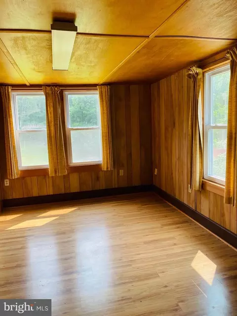 Other - 24707 Oaks Ave, Cascade, MD 21719 photo 6 of 17