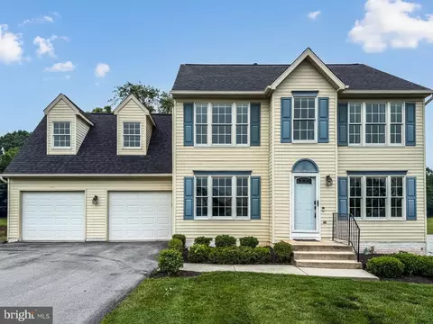 1926 Londontowne Dr, Hagerstown, MD 21740