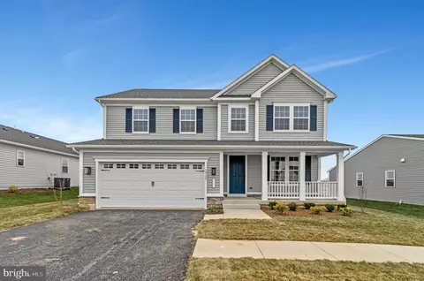 10127 Wilkes Dr, Williamsport, MD 21795