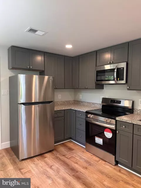 Kitchen - 25212 Elhuff Ct, Cascade, MD 21719 photo 1 of 3