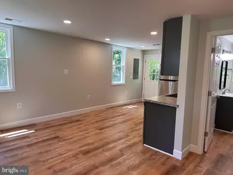 Living - 25212 Elhuff Ct, Cascade, MD 21719 photo 1 of 1