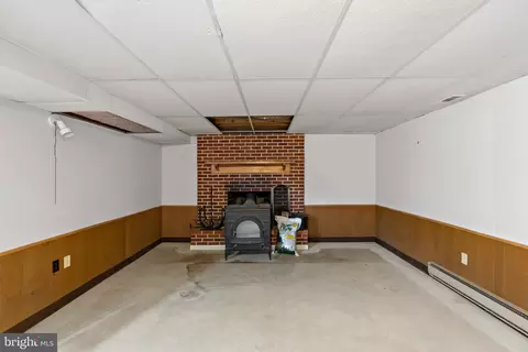 Living - 14503 Fairview Rd, Clear Spring, MD 21722 photo 3 of 3