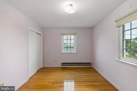 Bedroom - 14503 Fairview Rd, Clear Spring, MD 21722 photo 4 of 7