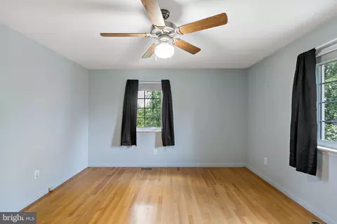 Bedroom - 14503 Fairview Rd, Clear Spring, MD 21722 photo 6 of 7