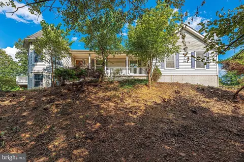 5529 Ferrero Ln, Keedysville, MD 21756