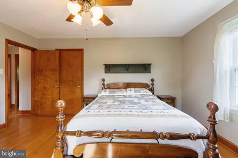 Bedroom - 13707 National Pike, Clear Spring, MD 21722 photo 2 of 3