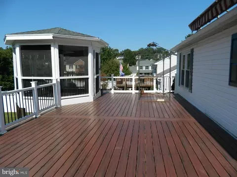Exterior - 115 Kevins Ct, Smithsburg, MD 21783 photo 4 of 13
