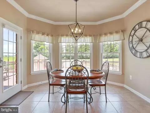Dining - 22124 Whitestone Ct, Smithsburg, MD 21783 photo 1 of 3