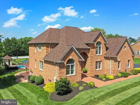 View/Area - 22124 Whitestone Ct, Smithsburg, MD 21783 photo 1 of 12