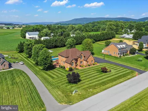 View/Area - 22124 Whitestone Ct, Smithsburg, MD 21783 photo 7 of 12