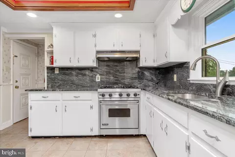 25702 Military Rd, Cascade, MD 21719 photo 14