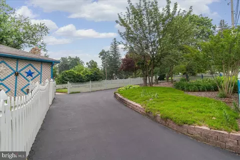 25702 Military Rd, Cascade, MD 21719 photo 5