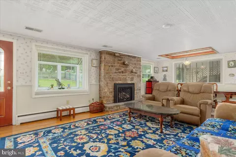 25702 Military Rd, Cascade, MD 21719 photo 11