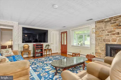 25702 Military Rd, Cascade, MD 21719 photo 10