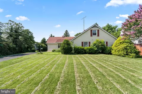 16604 Virginia Ave, Williamsport, MD 21795