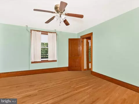 43 Crystal Falls Dr, Smithsburg, MD 21783 photo 17