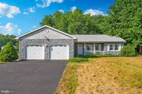 13751 Barnhart Rd, Clear Spring, MD 21722