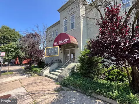 138 E Antietam St #210, Hagerstown, MD 21740
