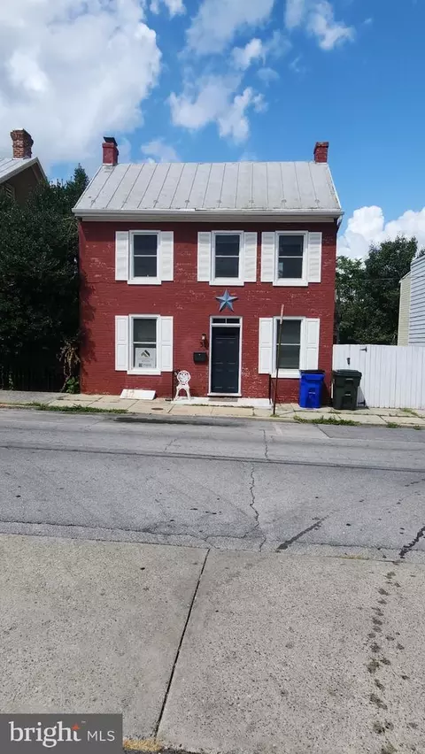 30 Randolph Ave, Hagerstown, MD 21740
