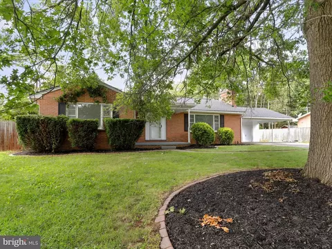 13336 Keener Rd, Hagerstown, MD 21742