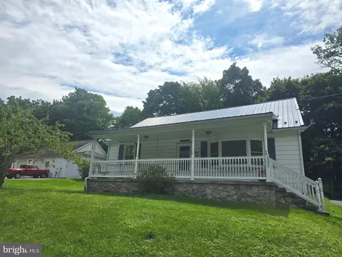 25217 Elhuff Ct, Cascade, MD 21719 photo 2