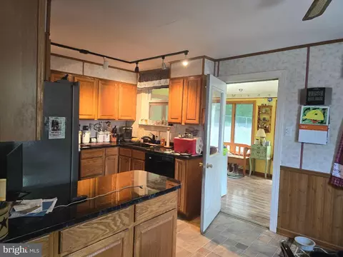 25217 Elhuff Ct, Cascade, MD 21719 photo 7