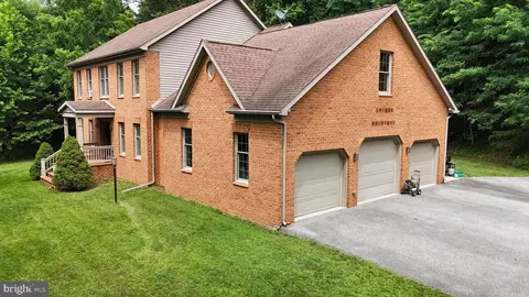 13013 Draper Rd, Clear Spring, MD 21722 photo 1