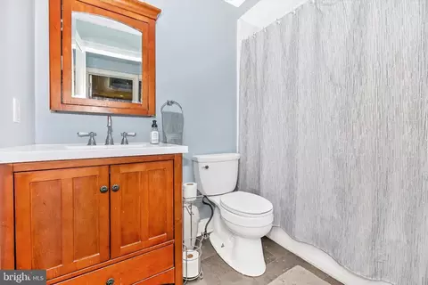 Bath - 34 Water St W, Smithsburg, MD 21783 photo 2 of 2