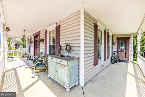 Exterior - 34 Water St W, Smithsburg, MD 21783 photo 4 of 19