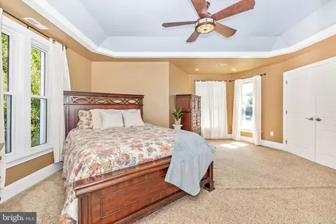 Bedroom - 34 Water St W, Smithsburg, MD 21783 photo 4 of 8