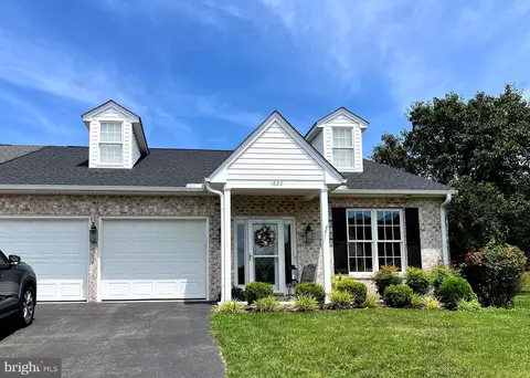 1826 Meridian Dr, Hagerstown, MD 21742