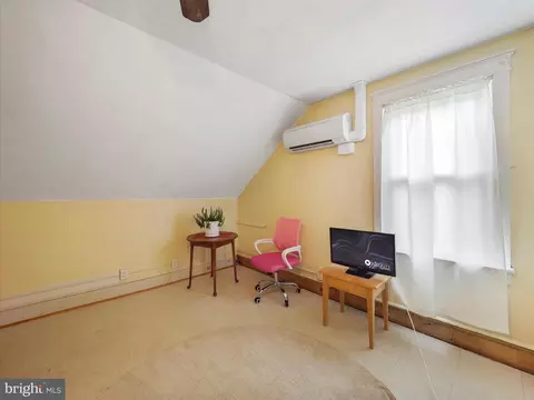 Bedroom - 39 N Maple Ave, Smithsburg, MD 21783 photo 6 of 8