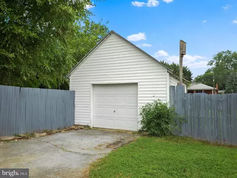 Exterior - 39 N Maple Ave, Smithsburg, MD 21783 photo 11 of 11