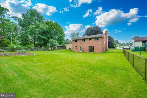 11461 Englewood Rd, Hagerstown, MD 21740 photo 3