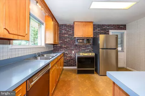 11461 Englewood Rd, Hagerstown, MD 21740 photo 13