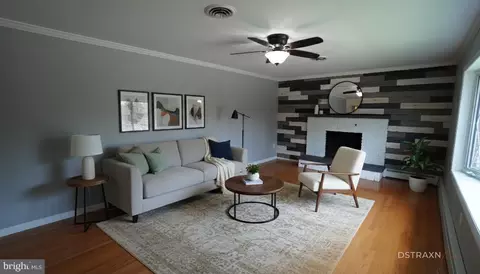 Living - 367 Devonshire Rd, Hagerstown, MD 21740 photo 1 of 5